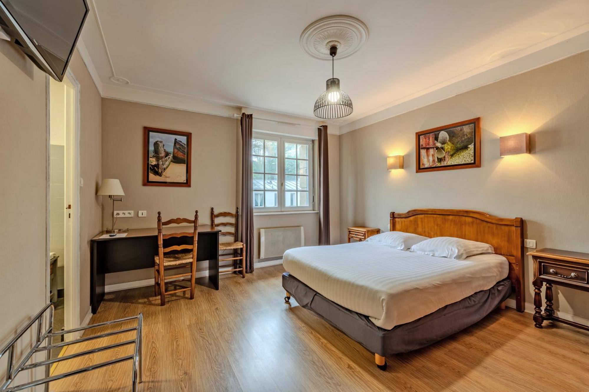 Logis Hotel De La Corniche Брест Экстерьер фото
